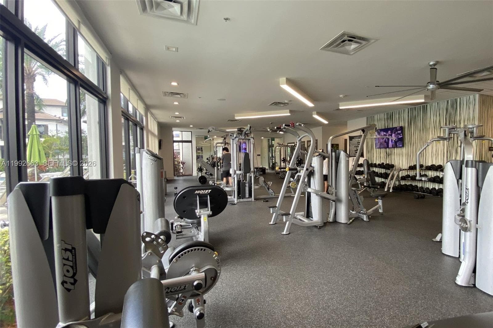 8002 NW 43rd St, Doral FL 33166 — 48