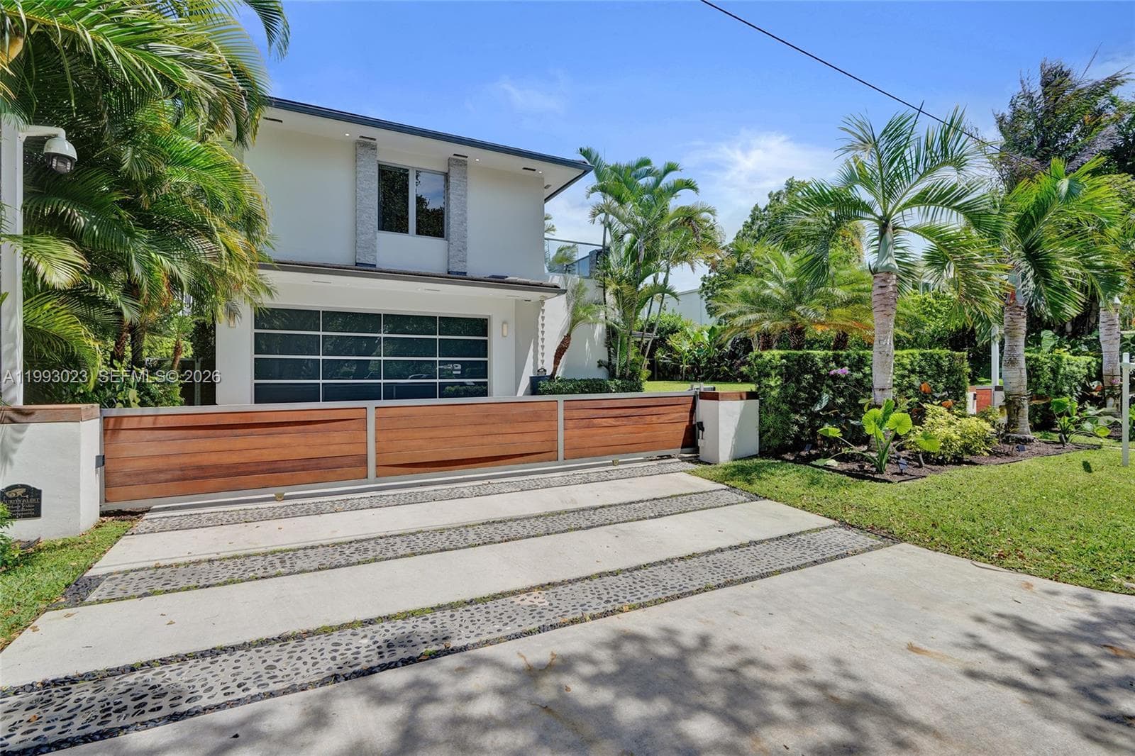9301 N Bayshore Dr, Miami Shores FL 33138 — 89
