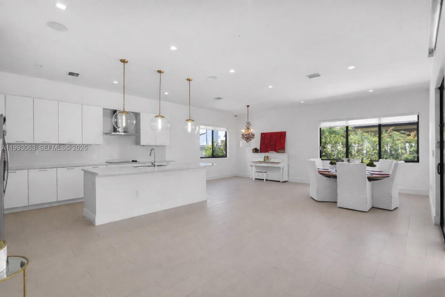 8019 NW 46th Ter, Doral FL 33166 — 9