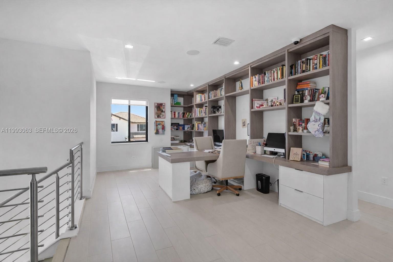 8019 NW 46th Ter, Doral FL 33166 — 25
