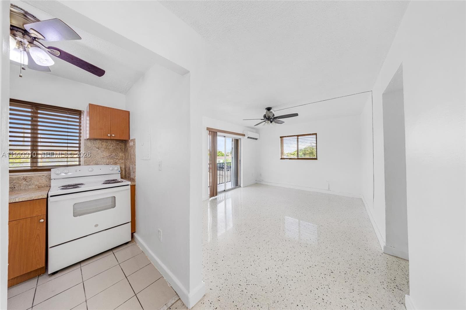 955 W 23rd St, Hialeah FL 33010 — 16