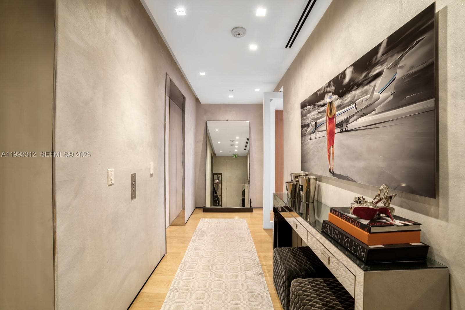 100 S Pointe Dr, Miami Beach FL 33139 — 43