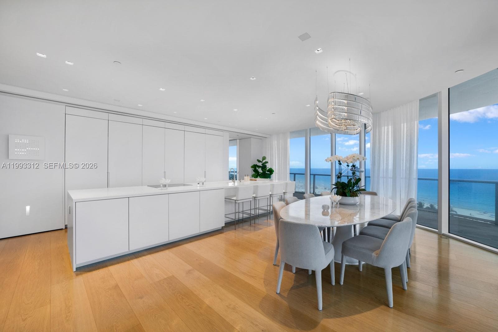 100 S Pointe Dr, Miami Beach FL 33139 — 9