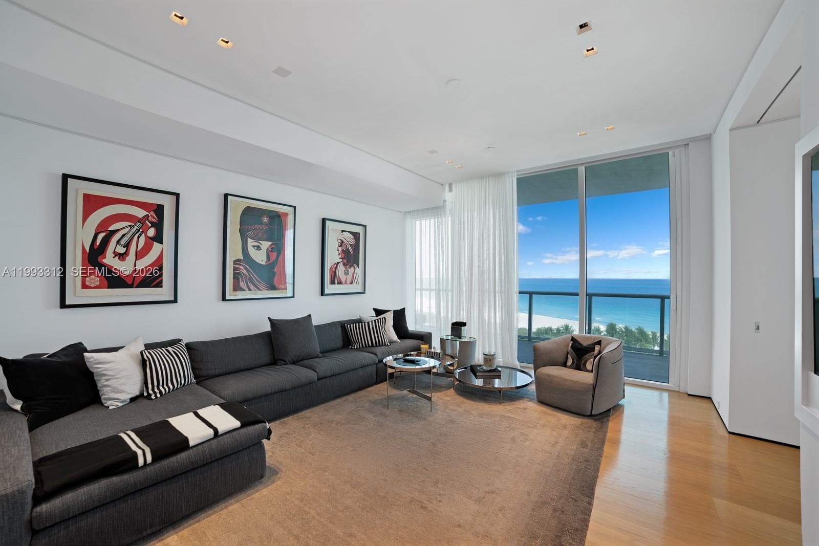 100 S Pointe Dr, Miami Beach FL 33139 — 19
