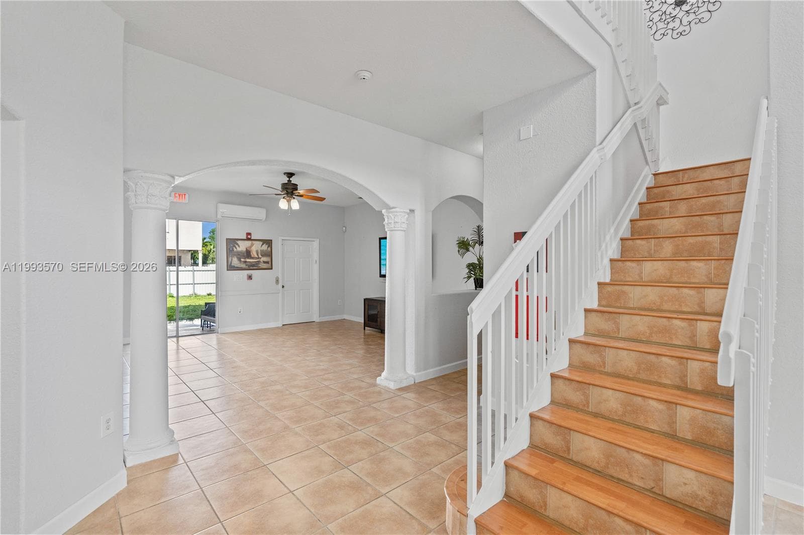 18140 NW 90th Ave, Hialeah FL 33018 — 17