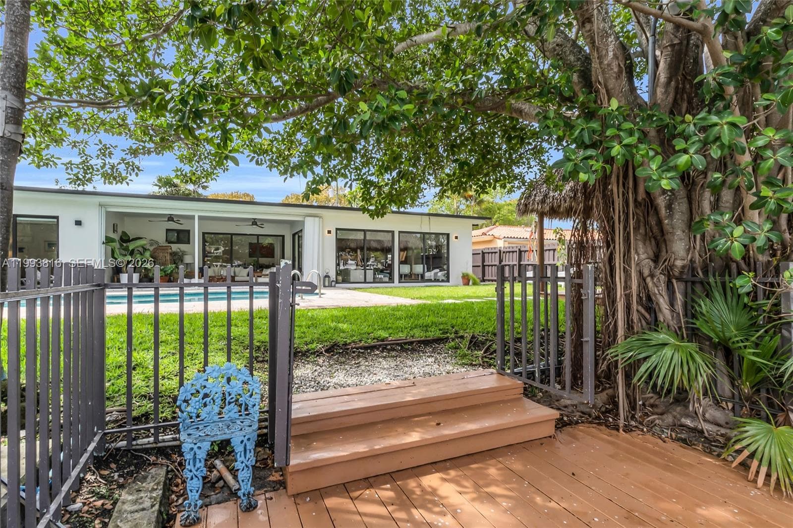2025 Arch Creek Dr, North Miami FL 33181 — 31