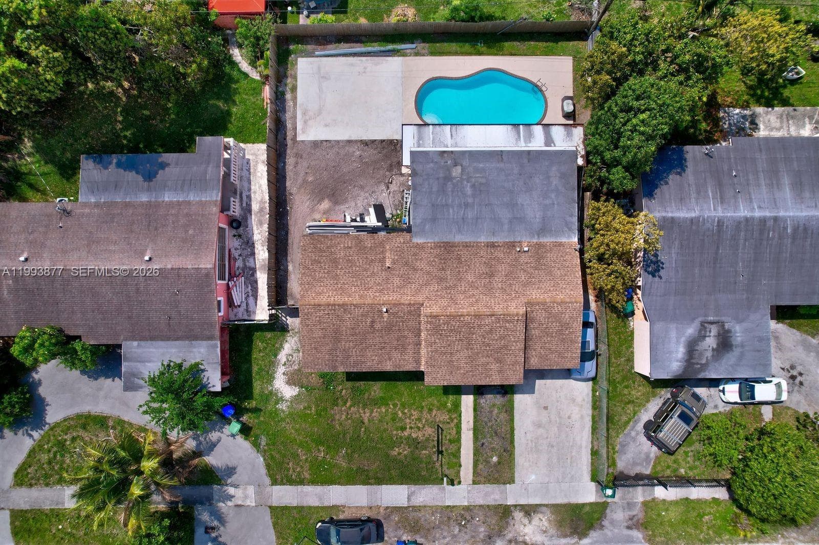 330 NW 195th Ter, Miami Gardens FL 33169 — 39