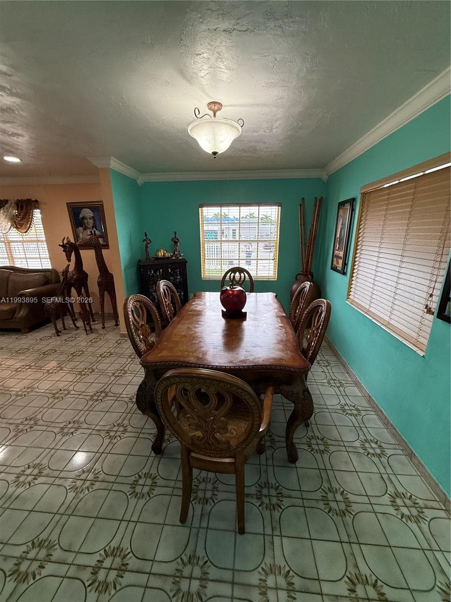 5223 NW 168th Ter, Miami Gardens FL 33055 — 17