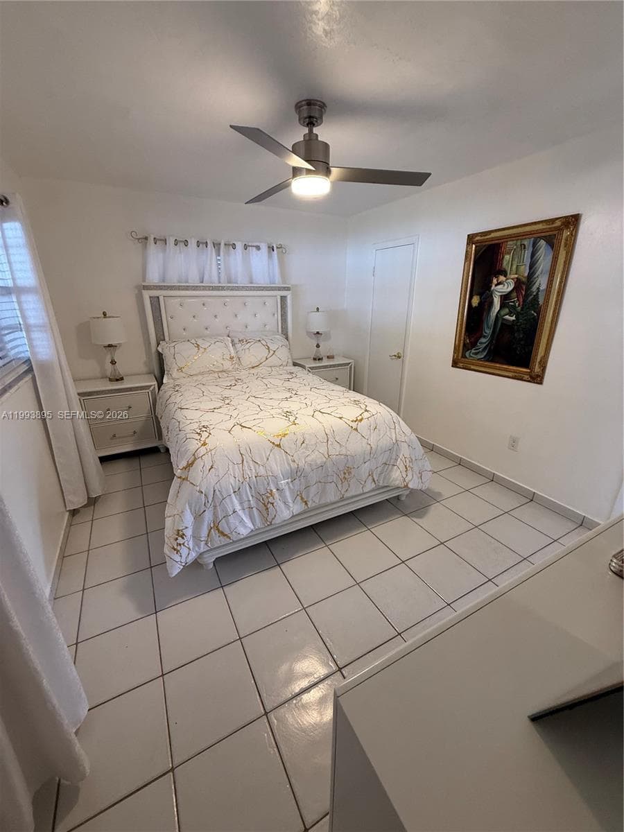 5223 NW 168th Ter, Miami Gardens FL 33055 — 26