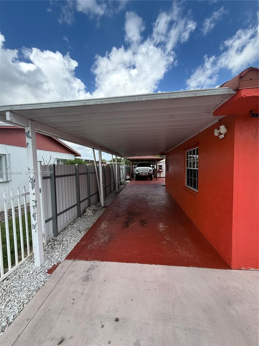 5223 NW 168th Ter, Miami Gardens FL 33055 — 54