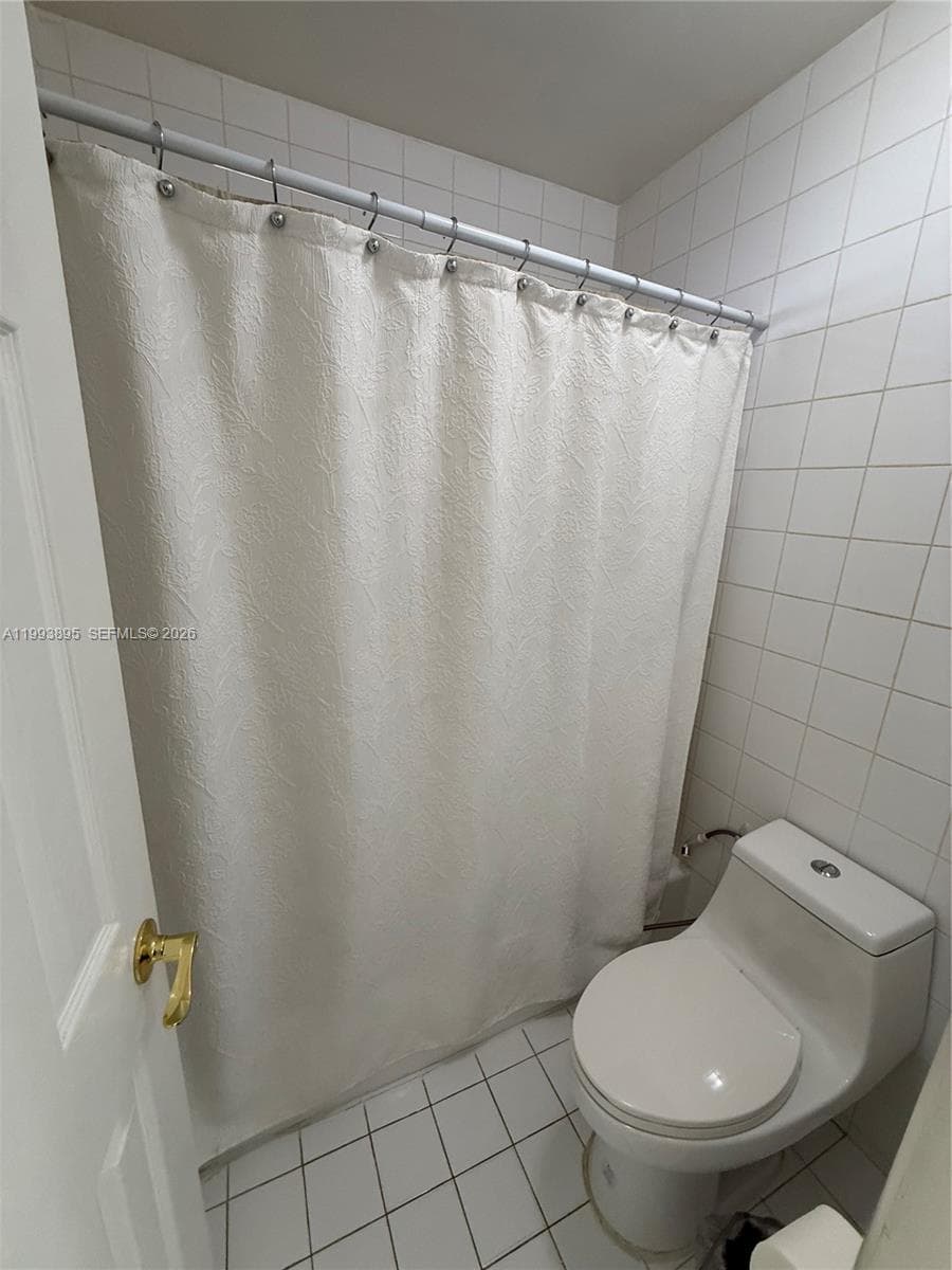 5223 NW 168th Ter, Miami Gardens FL 33055 — 31