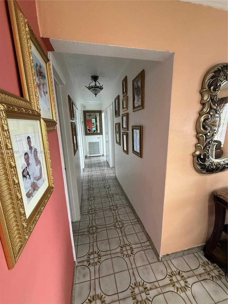 5223 NW 168th Ter, Miami Gardens FL 33055 — 21