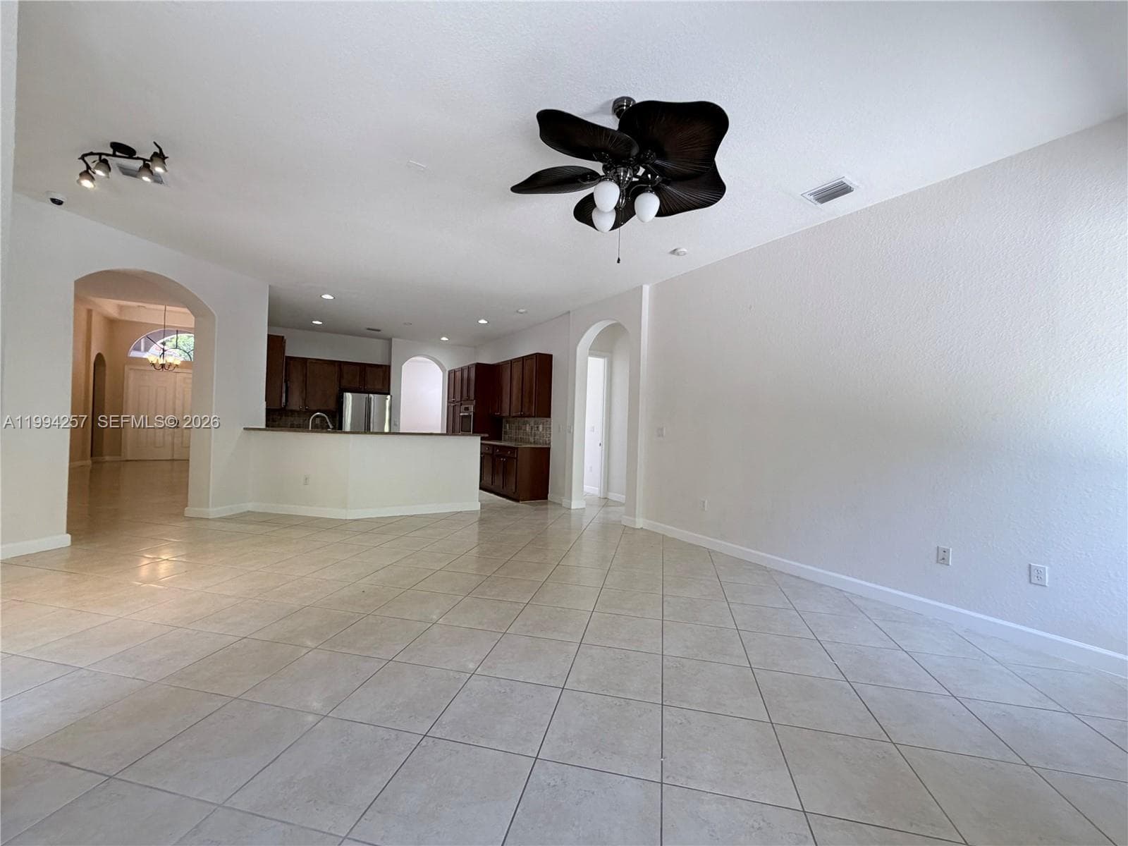 19385 SW 79th Ct, Cutler Bay FL 33157 — 27