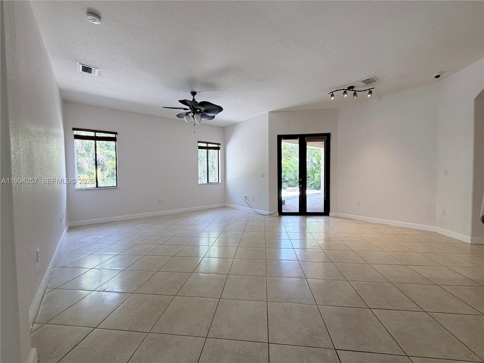 19385 SW 79th Ct, Cutler Bay FL 33157 — 28