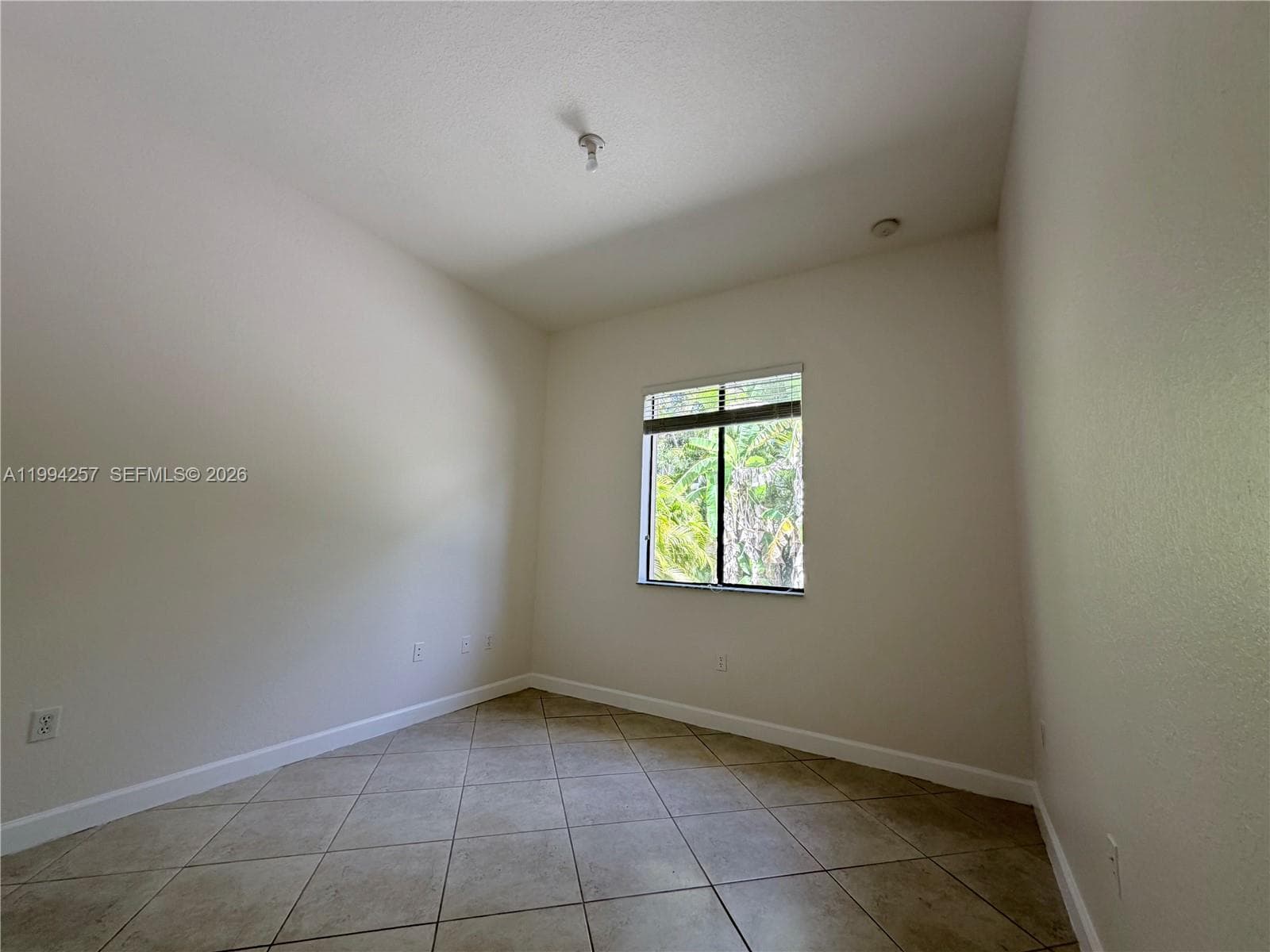 19385 SW 79th Ct, Cutler Bay FL 33157 — 38
