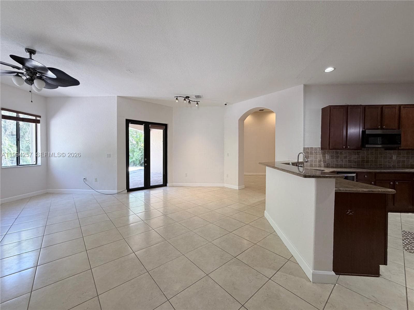 19385 SW 79th Ct, Cutler Bay FL 33157 — 25