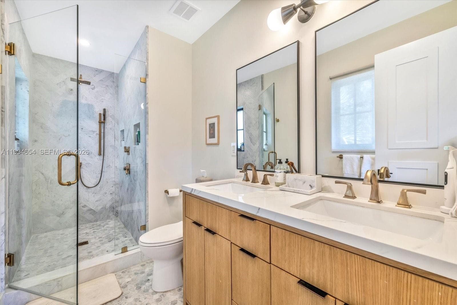 5943 SW 65th Ave, South Miami FL 33143 — 21