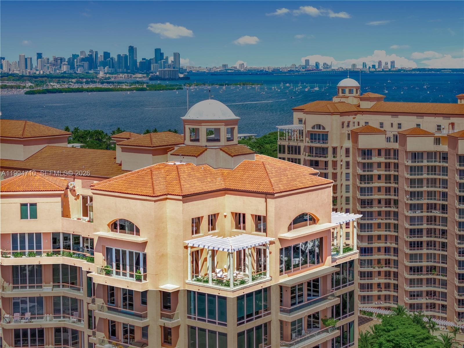 60 Edgewater Dr # A, Coral Gables FL 33133 — 36
