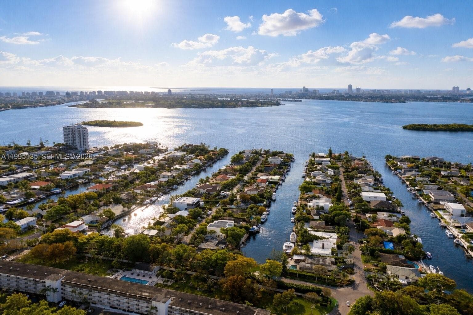 1895 NE 118th Rd, North Miami FL 33181 — 23