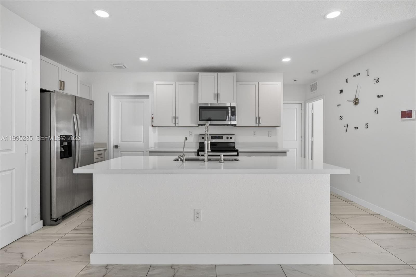 619 NE 5th St, Florida City FL 33034 — 9