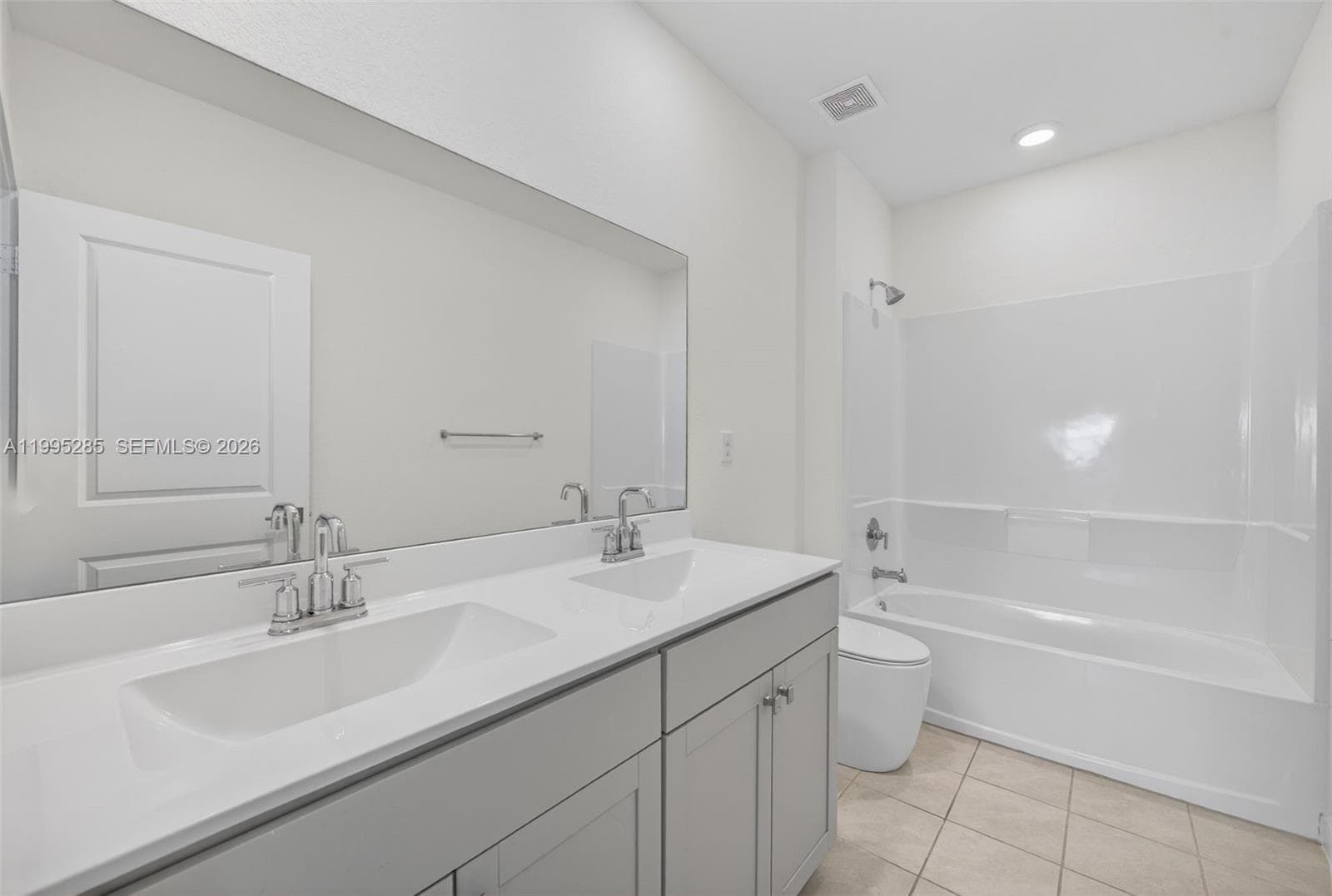 619 NE 5th St, Florida City FL 33034 — 39