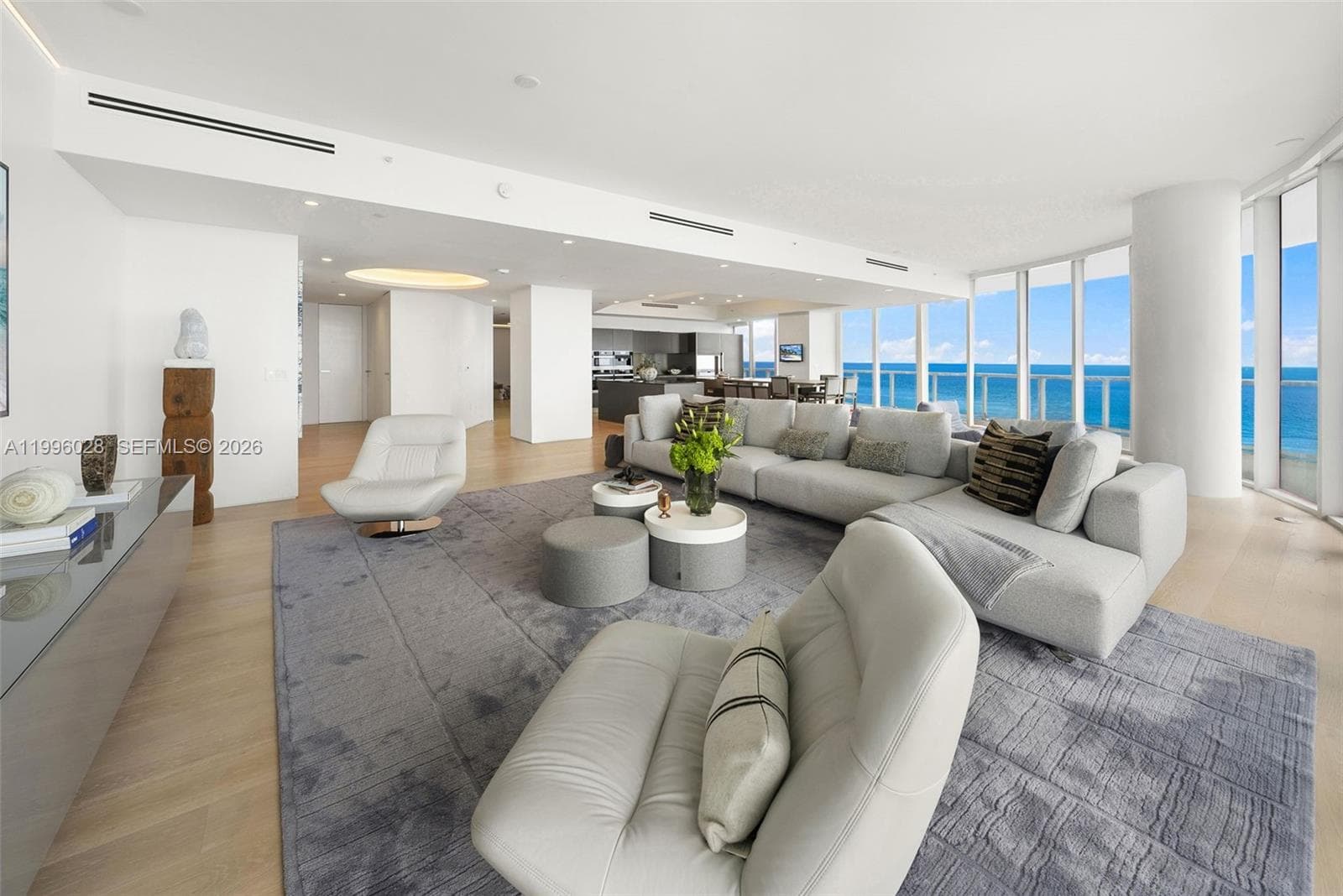 100 S Pointe Dr, Miami Beach FL 33139 — 12