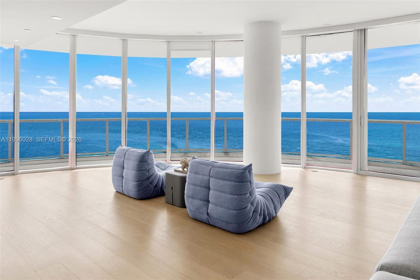 100 S Pointe Dr, Miami Beach FL 33139 — 10