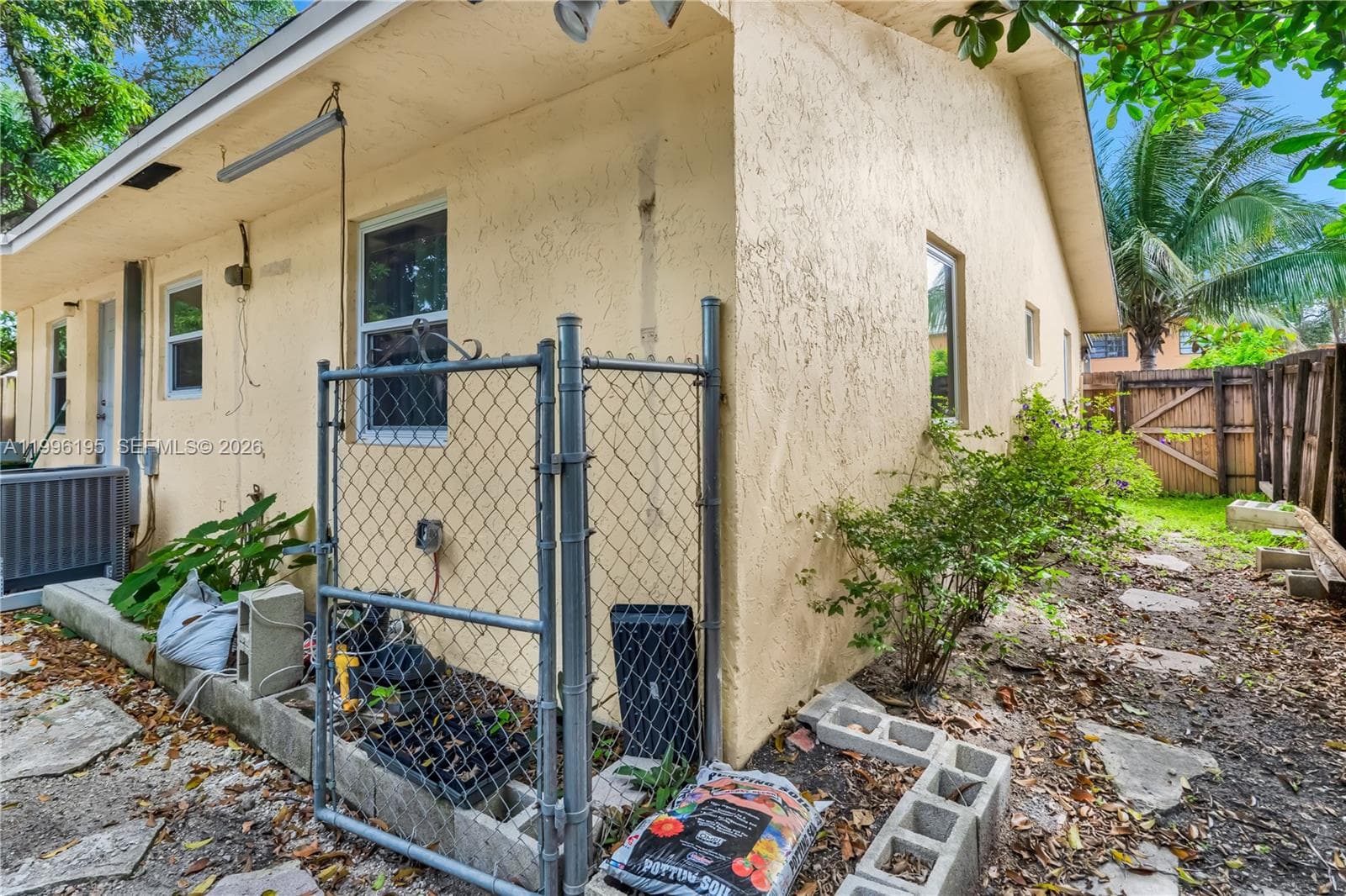 6133 SW 62nd Ter, South Miami FL 33143 — 34