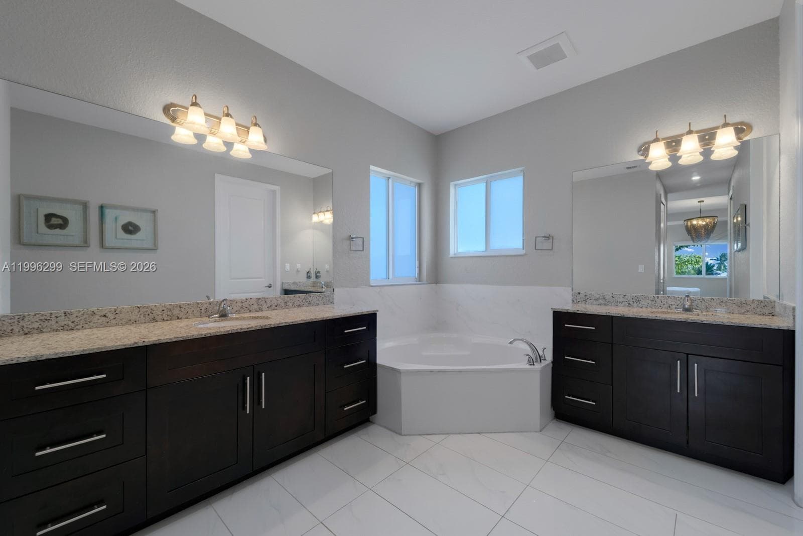 19781 SW 84th Ct, Cutler Bay FL 33189 — 27