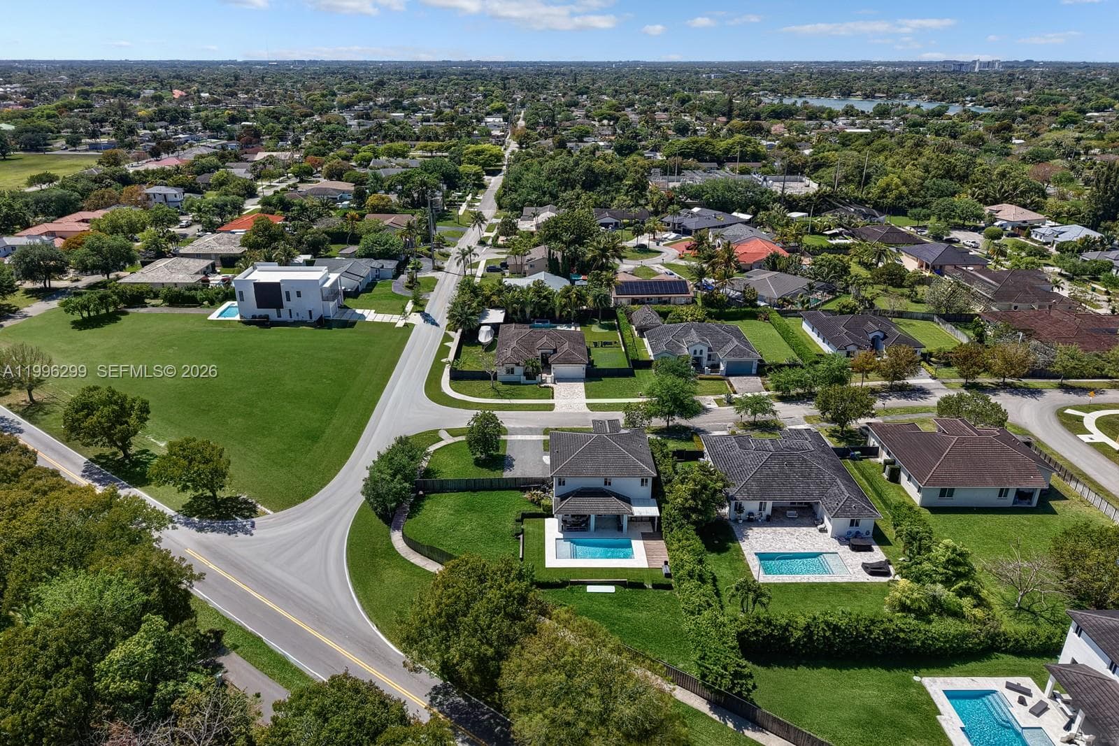 19781 SW 84th Ct, Cutler Bay FL 33189 — 50