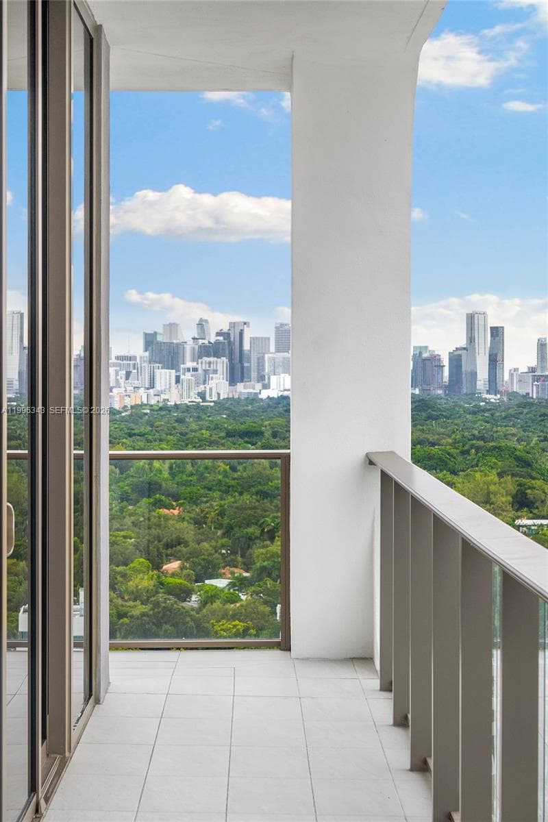 2678 Tigertail Ave # 2006, Coconut Grove FL 33133 — 51