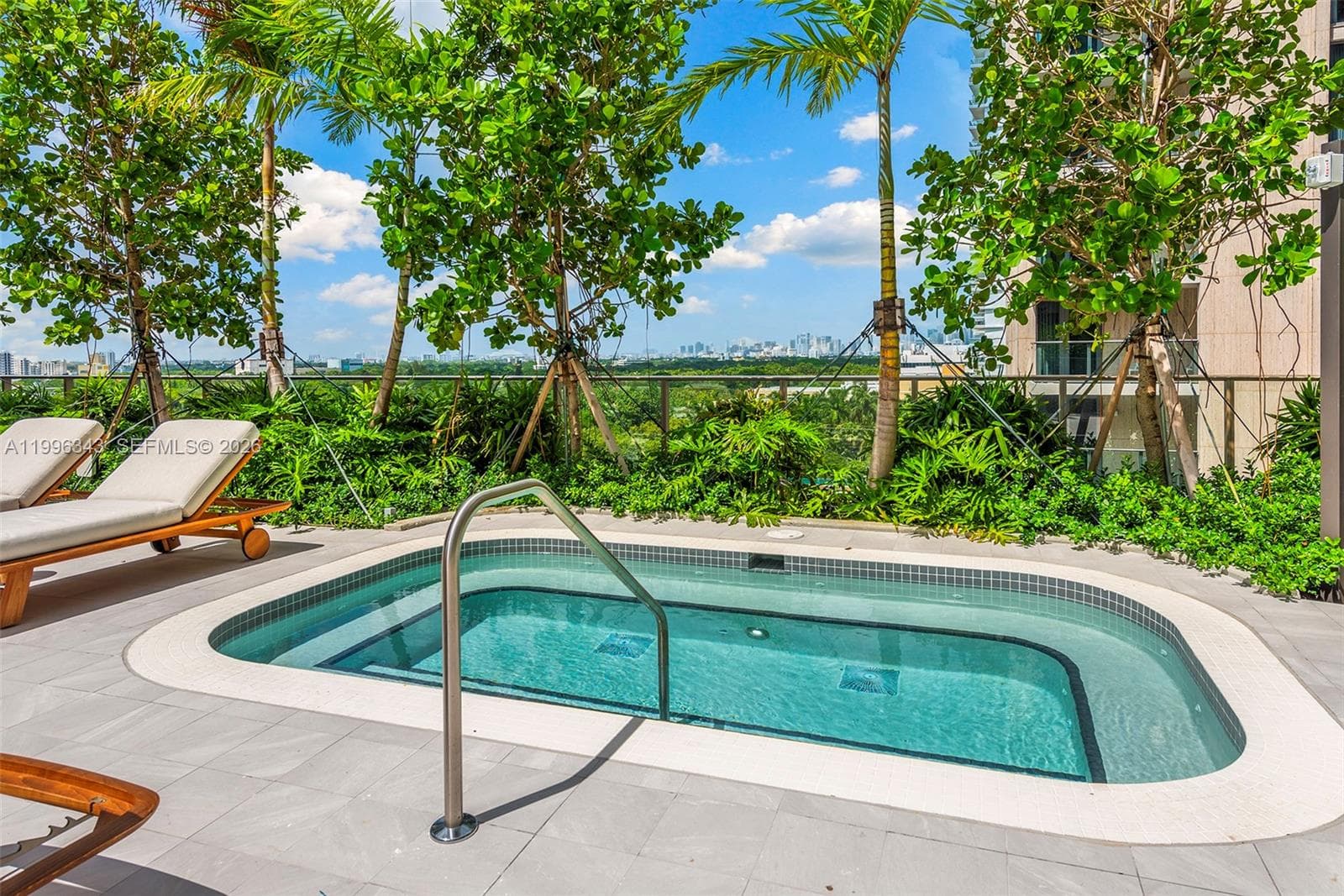 2678 Tigertail Ave # 2006, Coconut Grove FL 33133 — 55