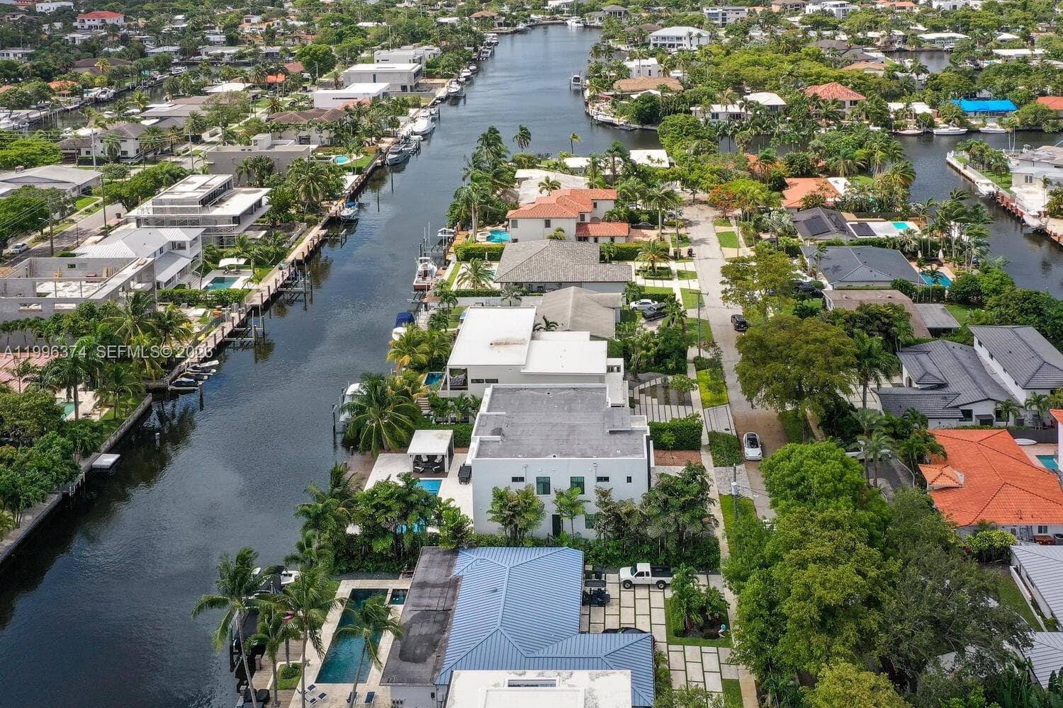13145 Coronado Ln, North Miami FL 33181 — 52
