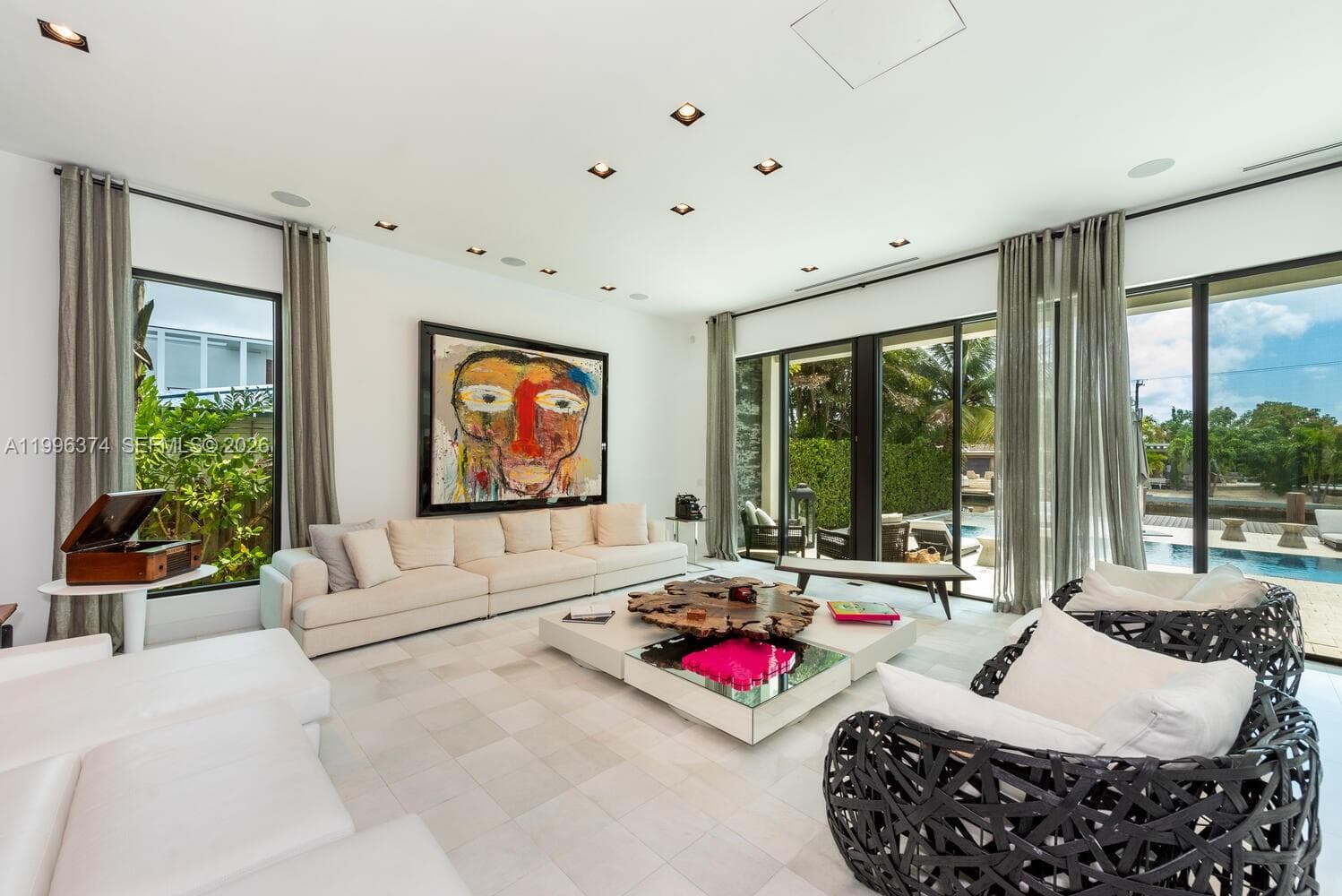 13145 Coronado Ln, North Miami FL 33181 — 16