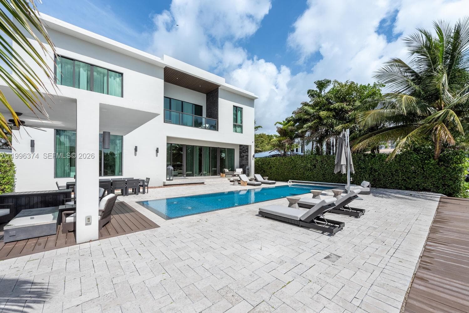 13145 Coronado Ln, North Miami FL 33181 — 7