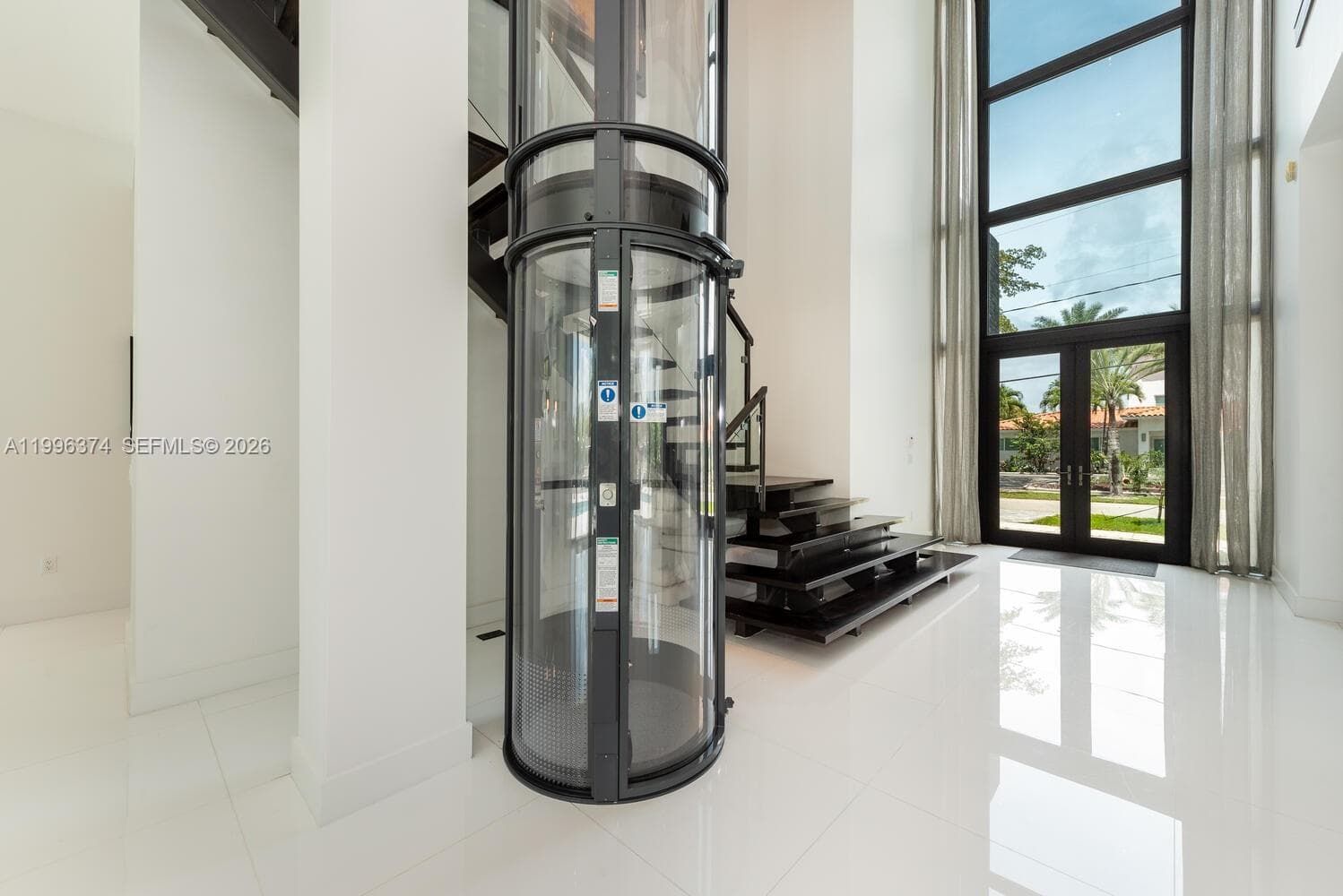 13145 Coronado Ln, North Miami FL 33181 — 15