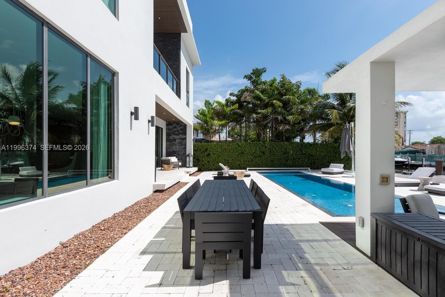 13145 Coronado Ln, North Miami FL 33181 — 11
