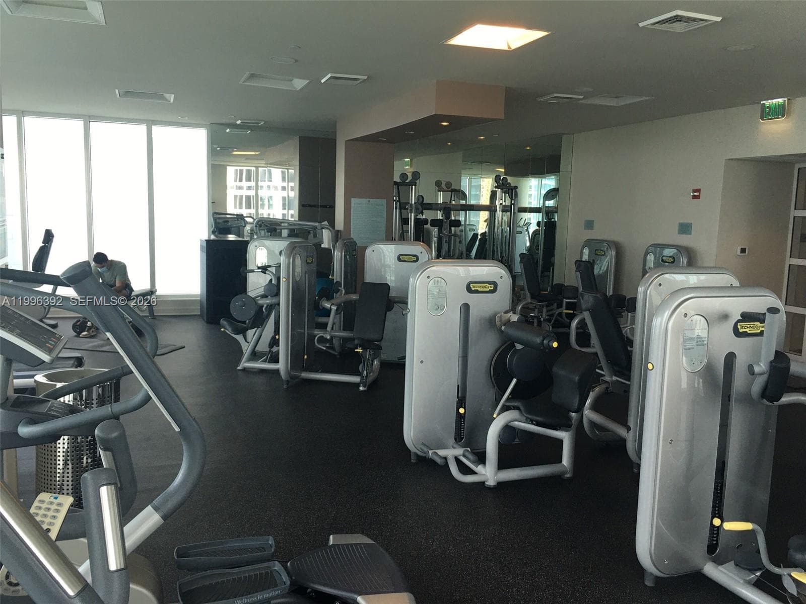 900 Brickell Key Blvd, Miami FL 33131 — 27
