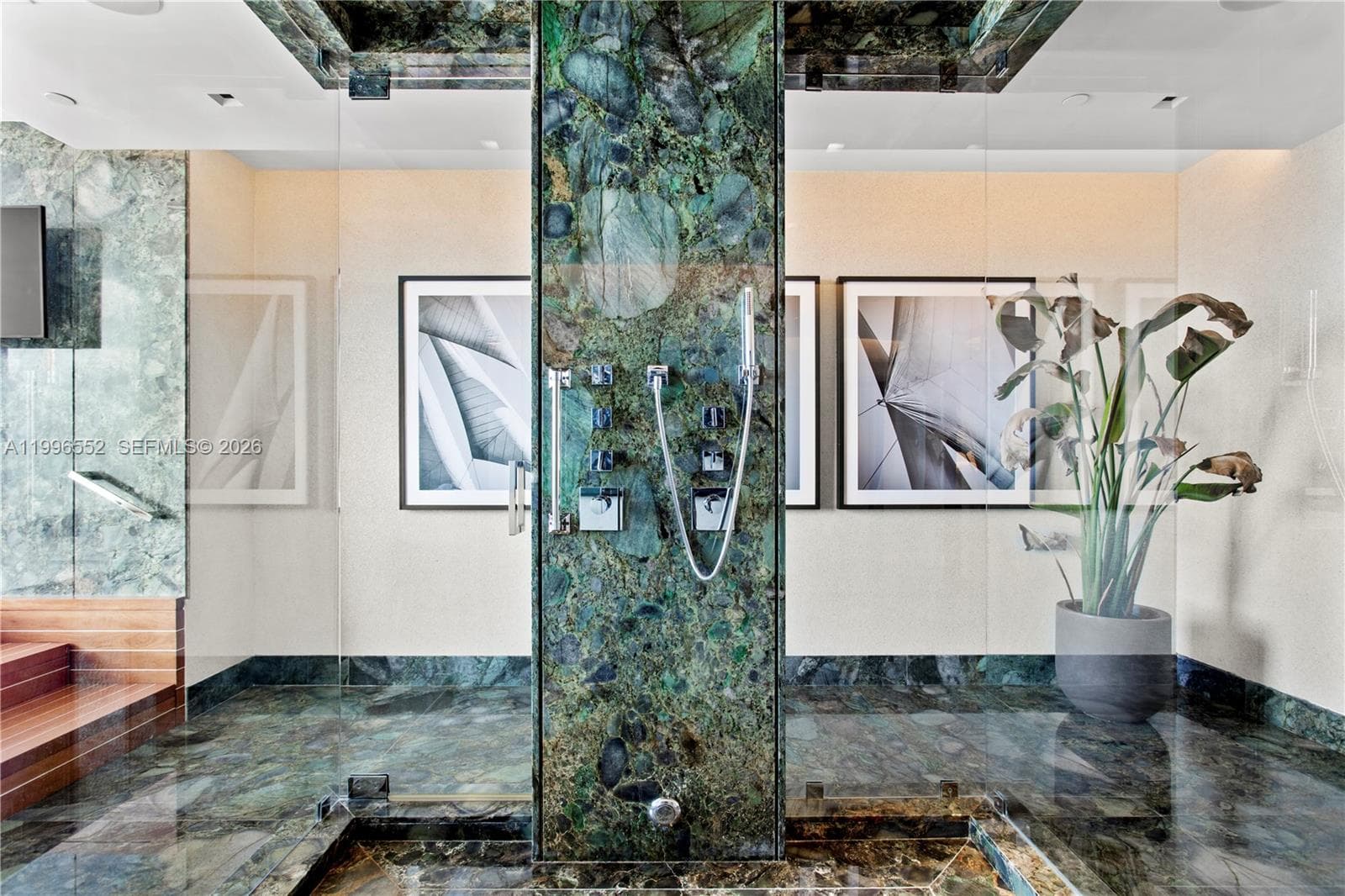 1425 Brickell Ave, Miami FL 33131 — 23