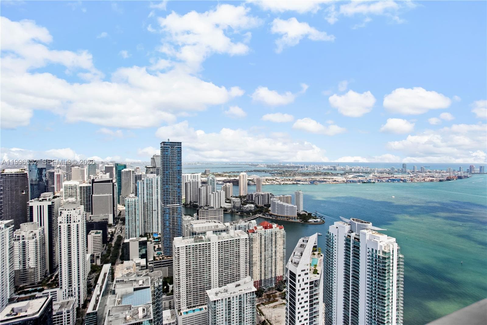 1425 Brickell Ave, Miami FL 33131 — 28