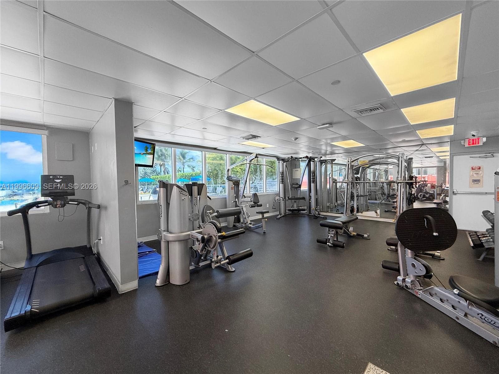 19201 Collins Ave # 623, Sunny Isles Beach FL 33160 — 14