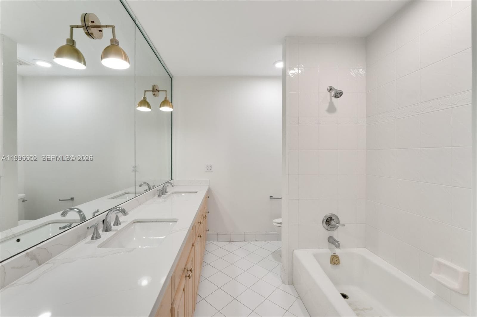 7201 SW 174th St, Palmetto Bay FL 33157 — 16