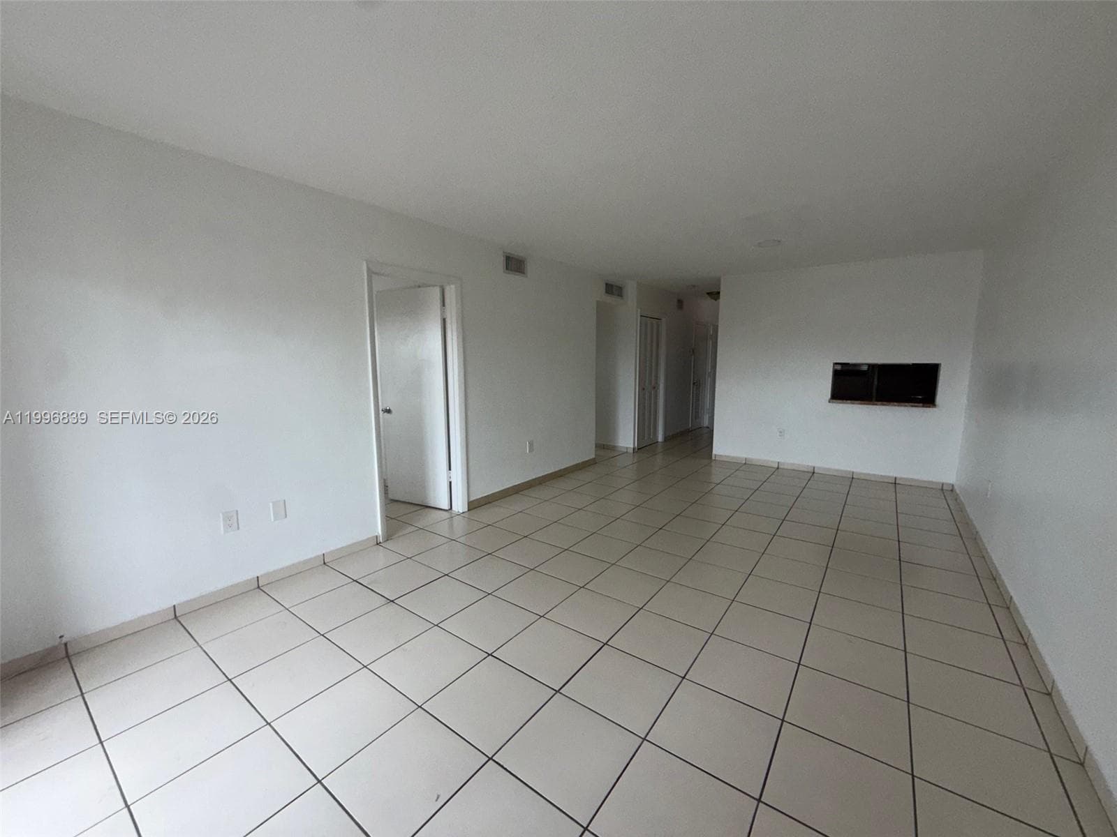 120 Royal Palm Rd # 301, Hialeah Gardens FL 33016 — 6