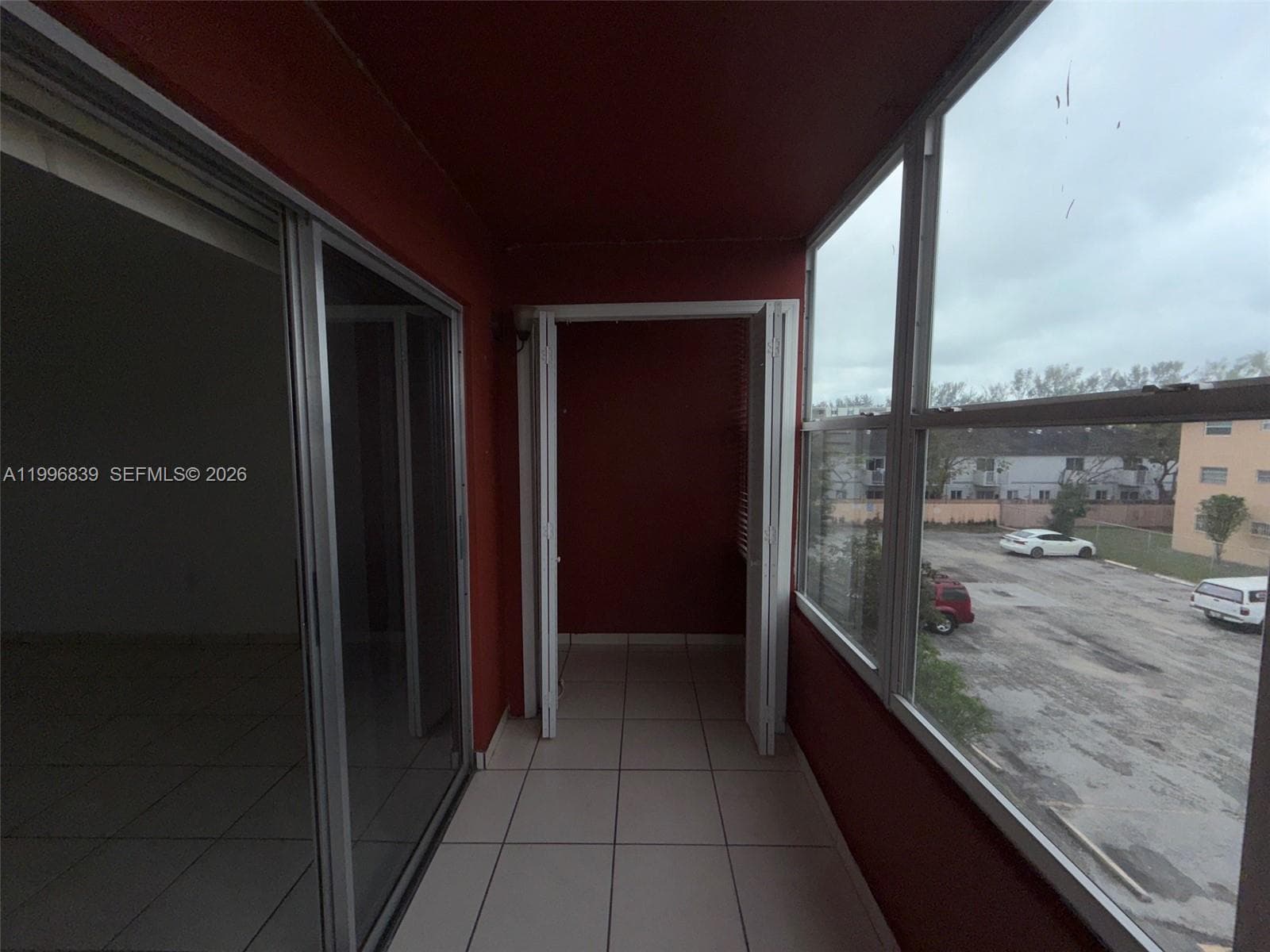 120 Royal Palm Rd # 301, Hialeah Gardens FL 33016 — 25