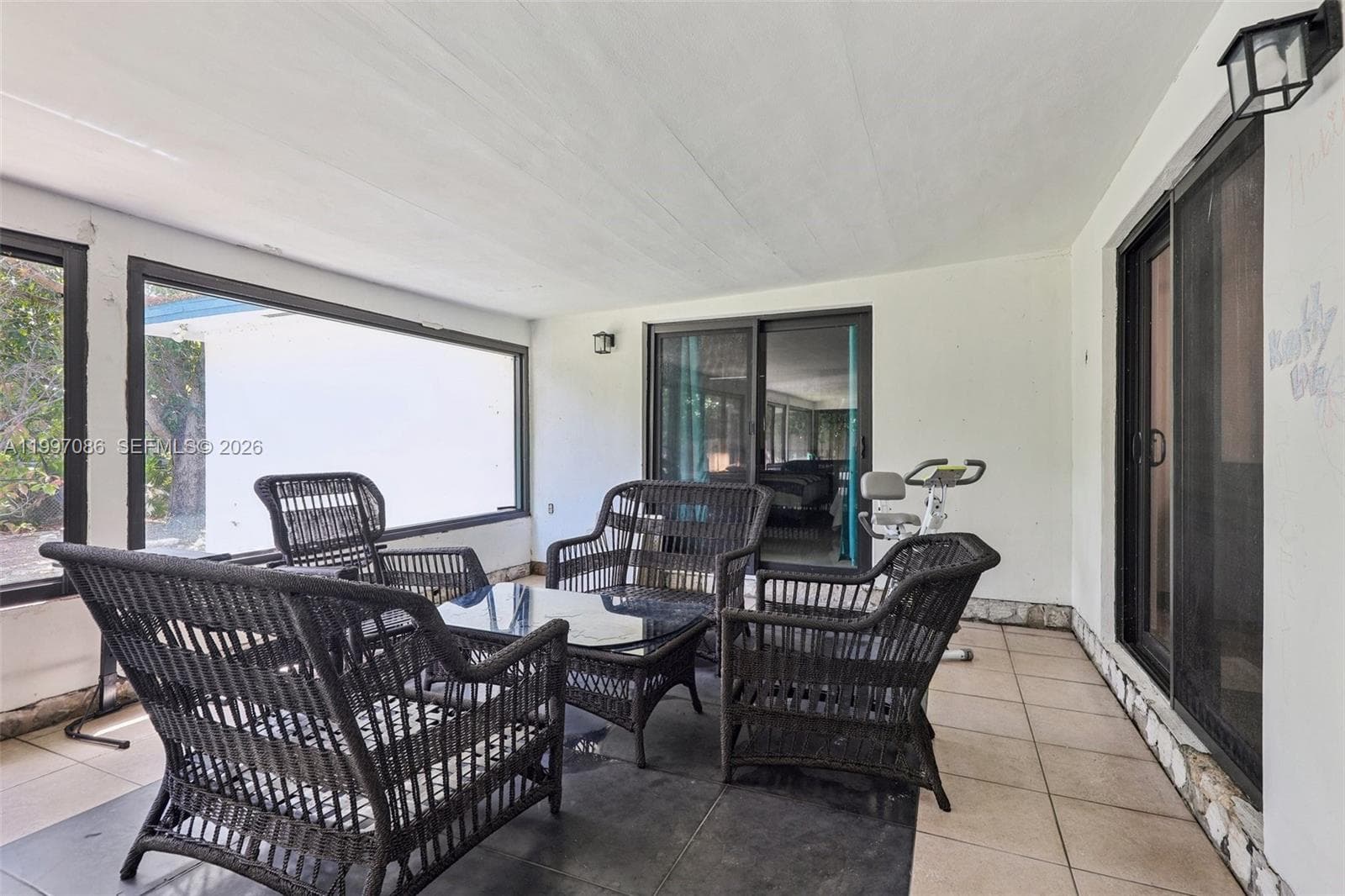 314 NE 85th St, El Portal FL 33138 — 46