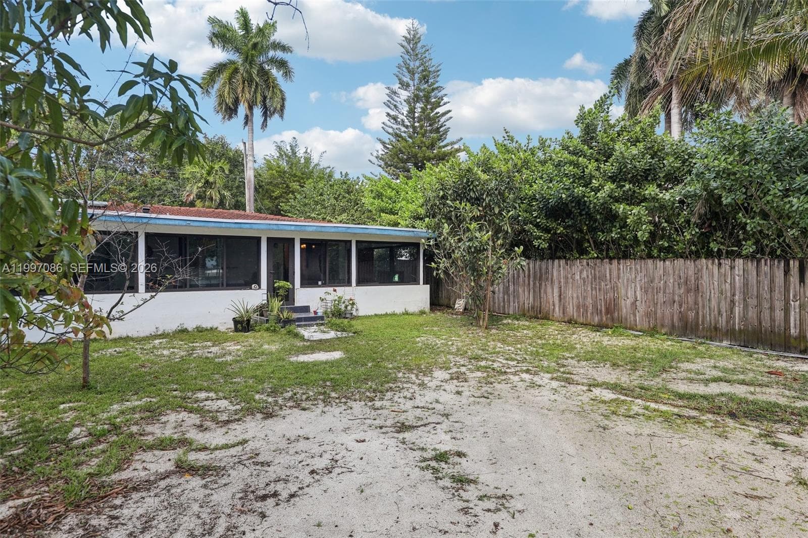 314 NE 85th St, El Portal FL 33138 — 53