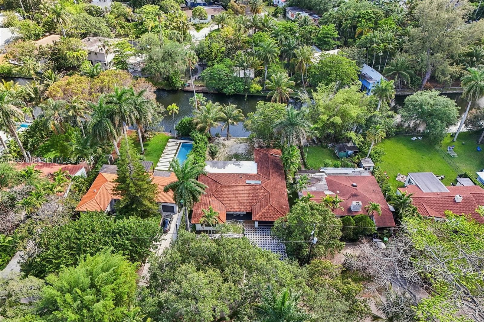 314 NE 85th St, El Portal FL 33138 — 68