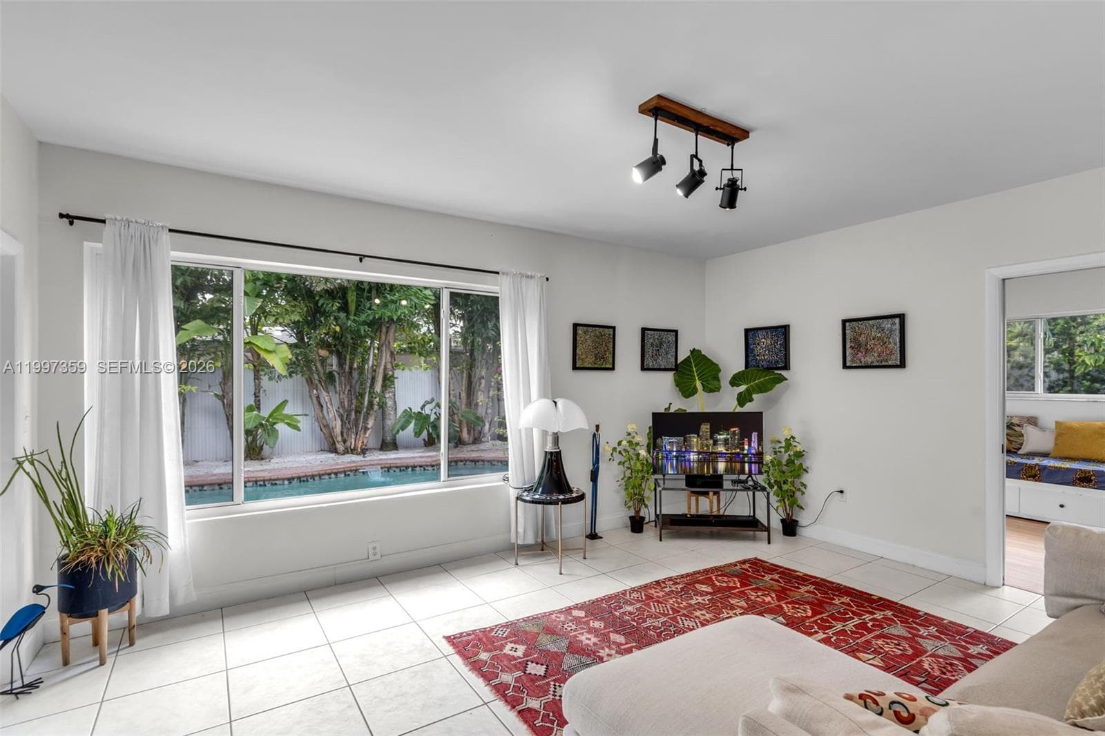 470 NW 88th Ter, El Portal FL 33150 — 14