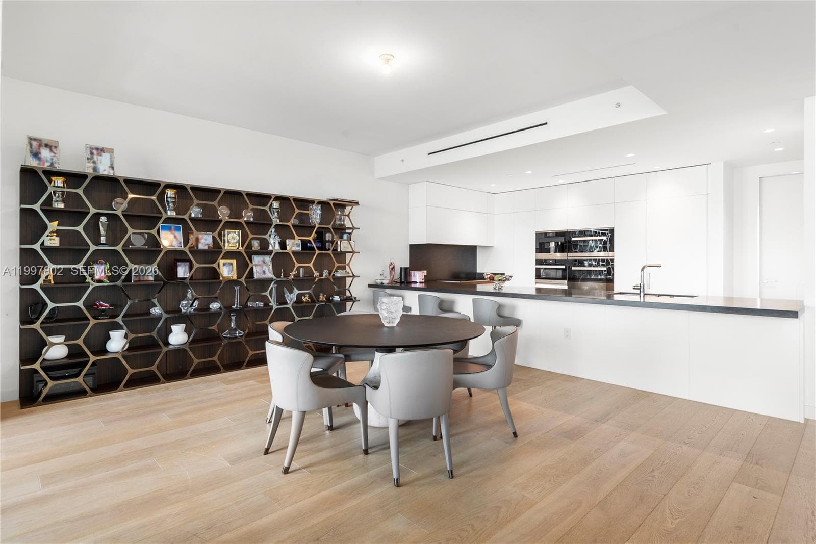 6882 Fisher Island Dr # 6882, Miami Beach FL 33109 — 2
