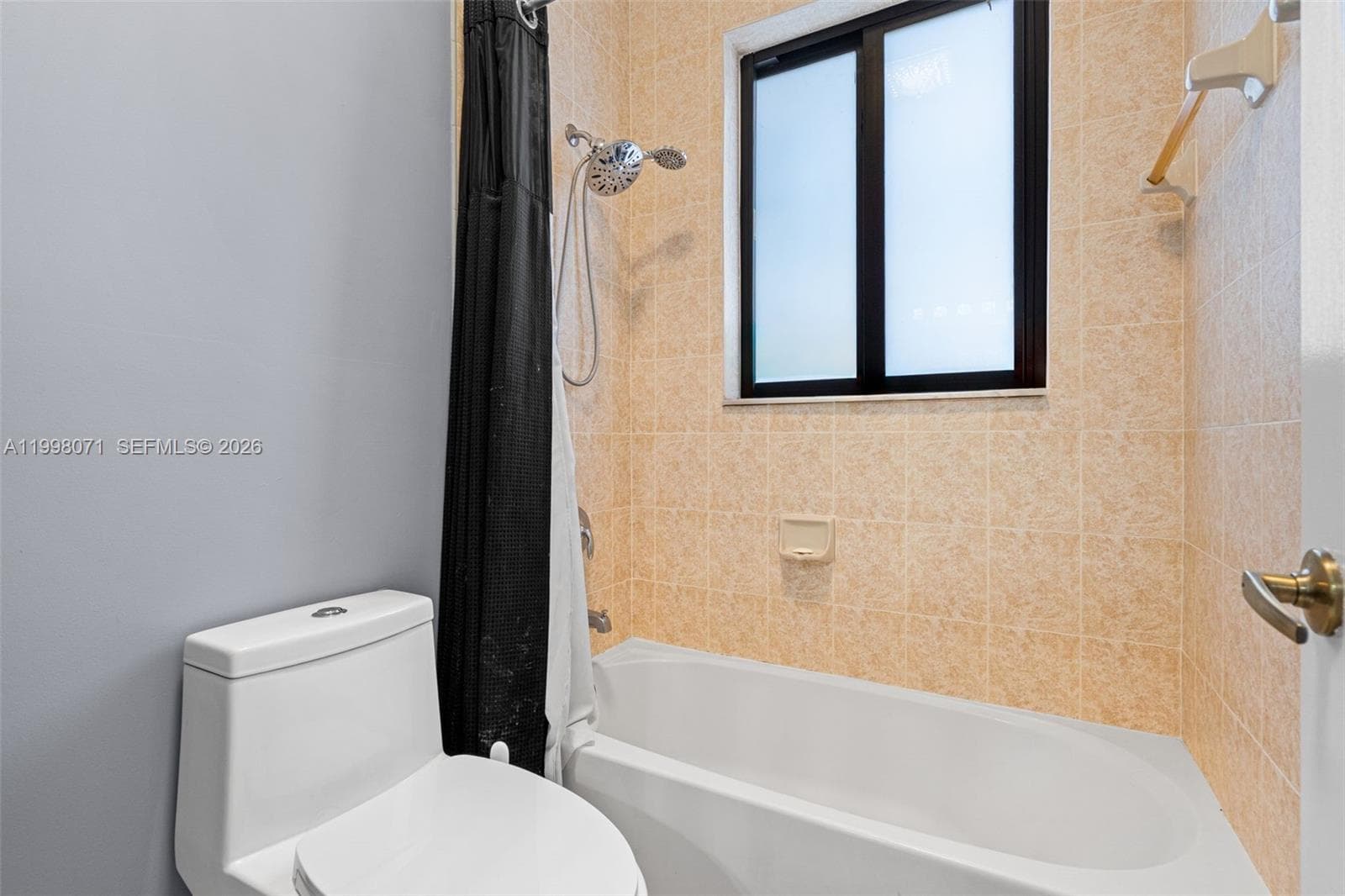 7613 SW 188th Ter, Cutler Bay FL 33157 — 31